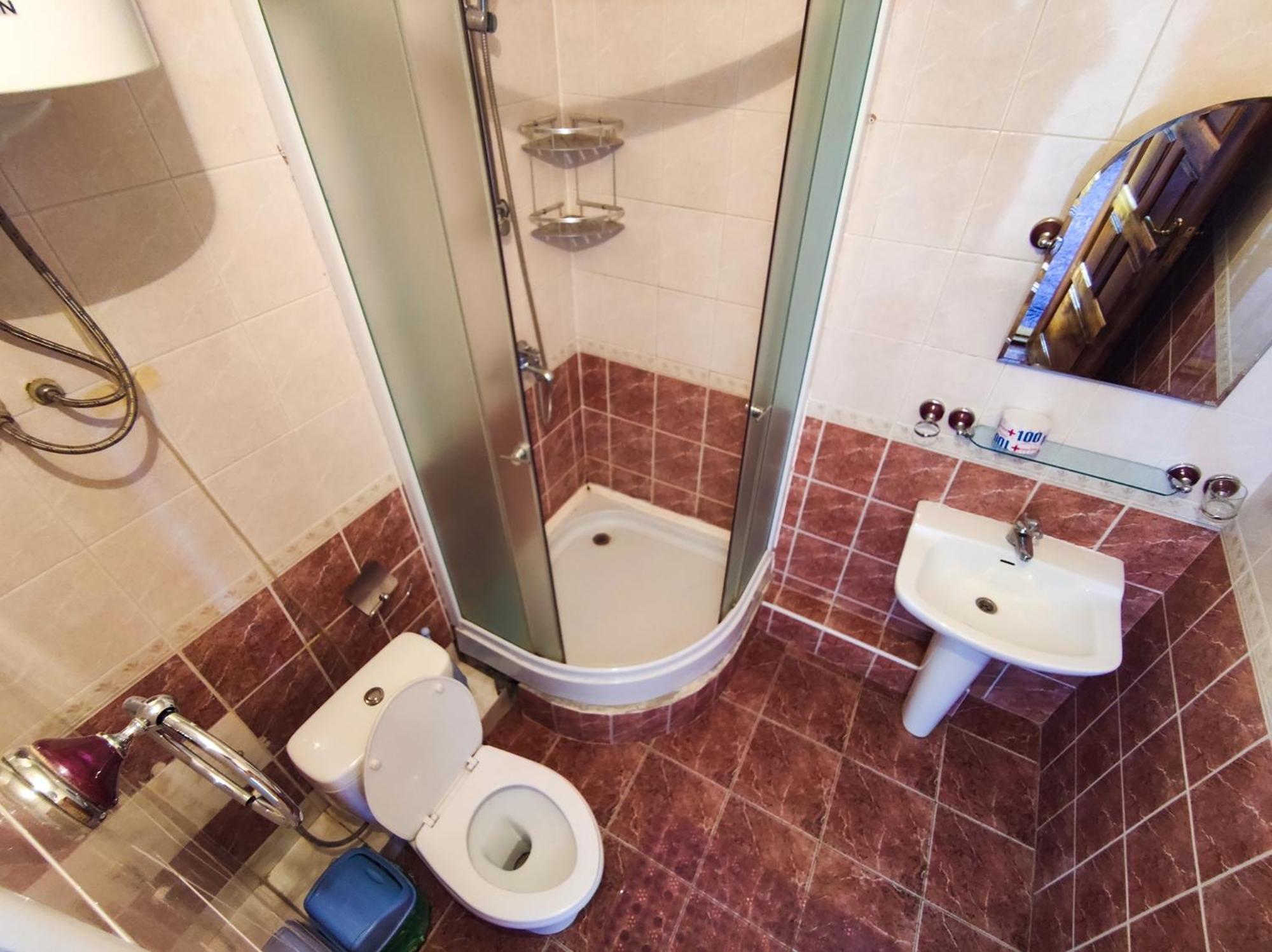 Hotel Адилет Czołponata Zewnętrze zdjęcie