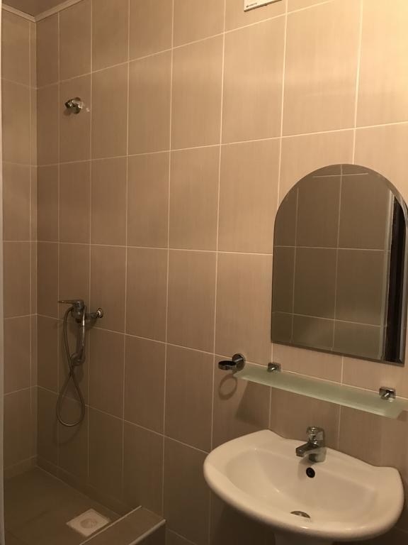 Hotel Адилет Czołponata Zewnętrze zdjęcie