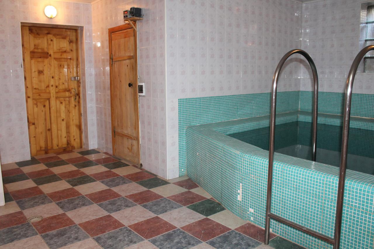 Hotel Адилет Czołponata Zewnętrze zdjęcie
